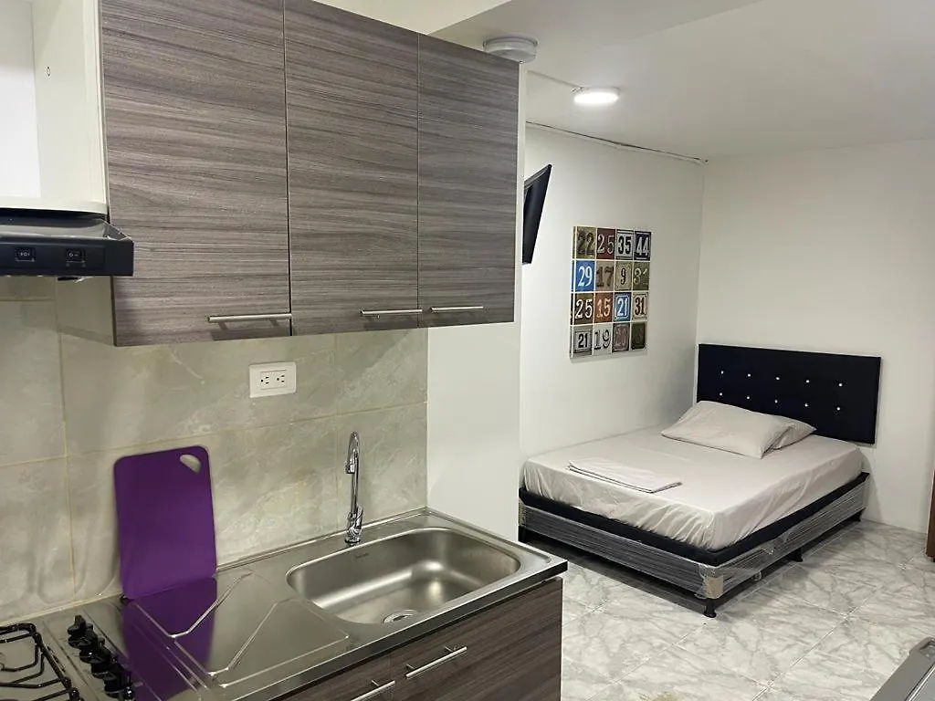 Apartment Ferienwohnung Acogedor Apartamento En Ubicacion Central Medellín